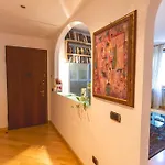 Ampia Oasi A Porta Venezia: Casa In Milano Centro