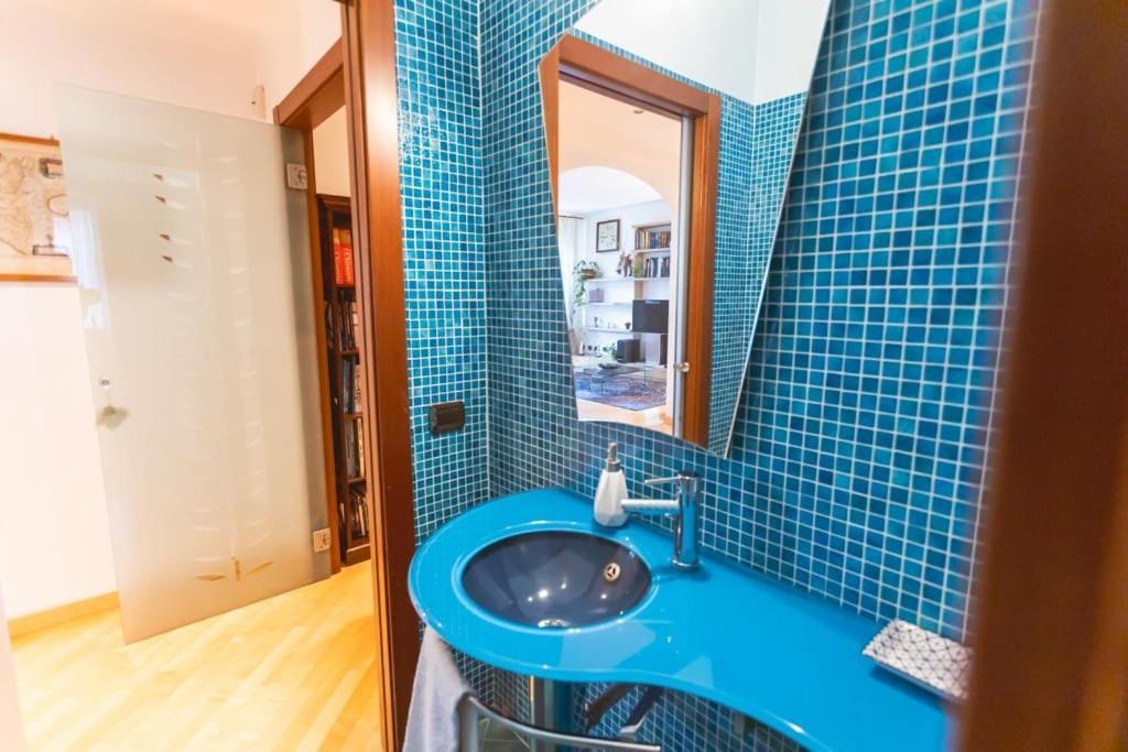 Ampia Oasi A Porta Venezia: Casa In Centro Apartment *